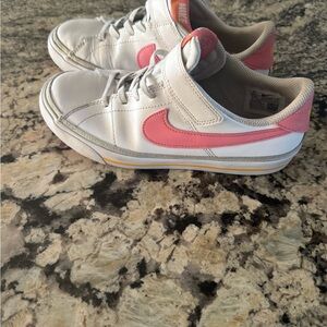 Nike Kids White and Pink Sneakers